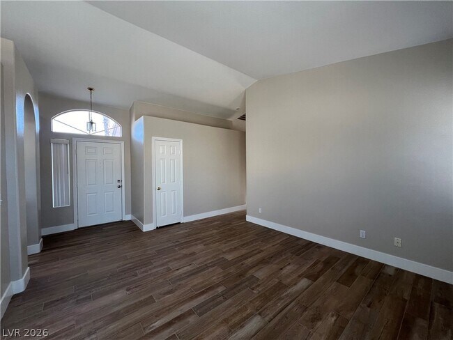 Foto del edificio - 917 Ashford Way