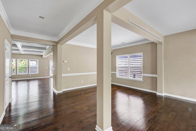 Foto del edificio - 5957 Stow Dr