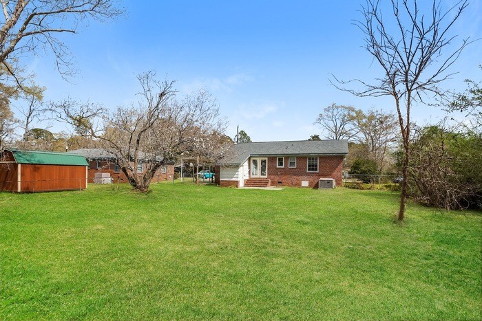 Building Photo - 150 Keenan Ave