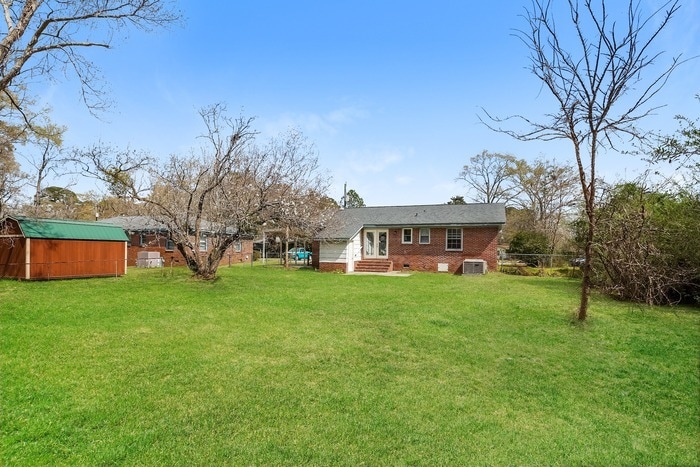 Foto del edificio - 150 Keenan Ave