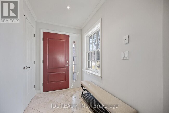 Building Photo - 1207 Linbrook Rd