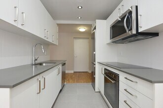 Building Photo - 25 Eccleston Dr