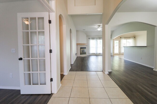 Foto del edificio - 1908 W Vail St