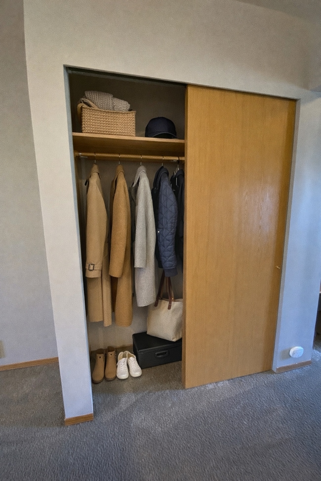 Building Photo - The “Finally Feels Like Home” Apartment!
