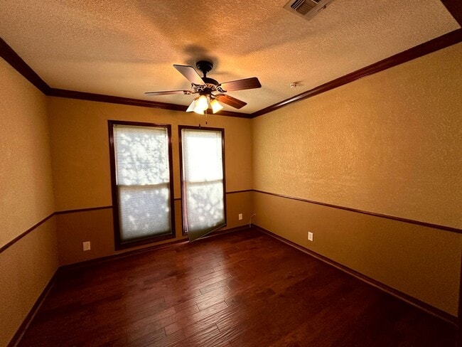 Building Photo - 6461 Firestone Pkwy