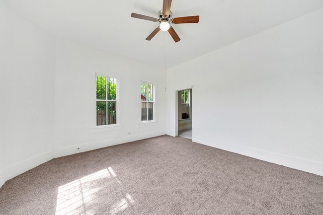 Building Photo - 656 N San Ignacio Ave