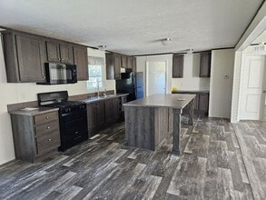 Building Photo - 14 Boulder Way