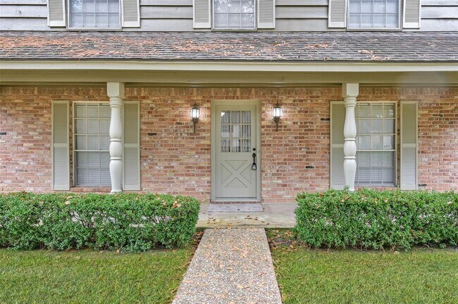 Foto del edificio - 5319 Pebble Springs Dr