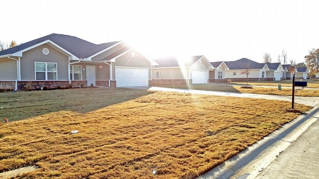 Building Photo - Ridge Estates of Jonesboro