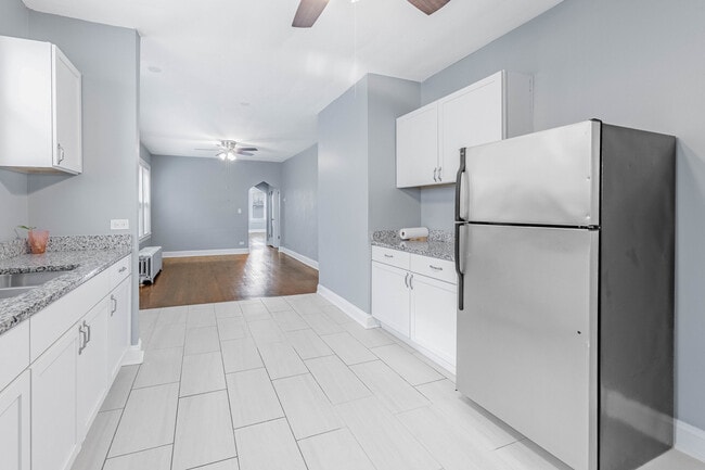 Foto del edificio - 7729 S Laflin St