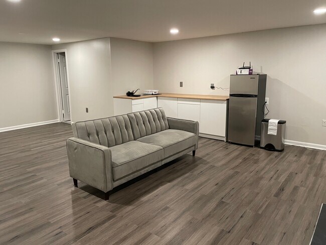 Foto del edificio - 14555 Creek Branch Ct
