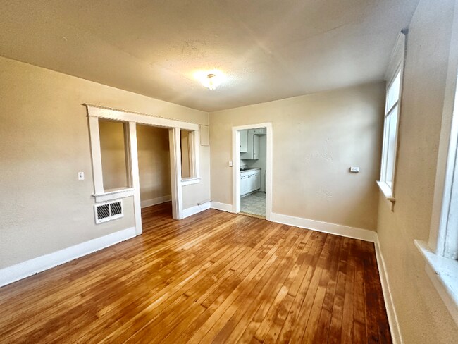 Foto del edificio - 816 S 8th St