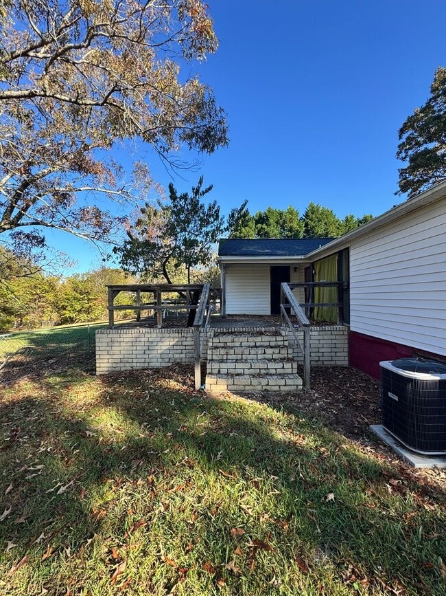 Building Photo - 2/1 Duplex in Shelby, NC