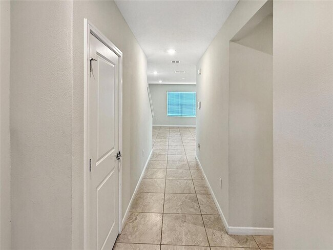 Foto del edificio - 5012 Blue Hammock Ct