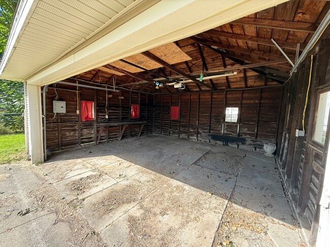Building Photo - 614 Orange St