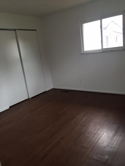 Foto del edificio - 2417 Tesh Dr