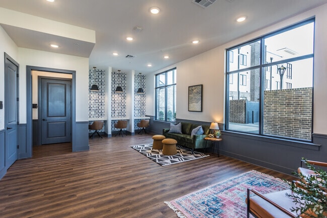 Business Center - The Flats at Delta Landing