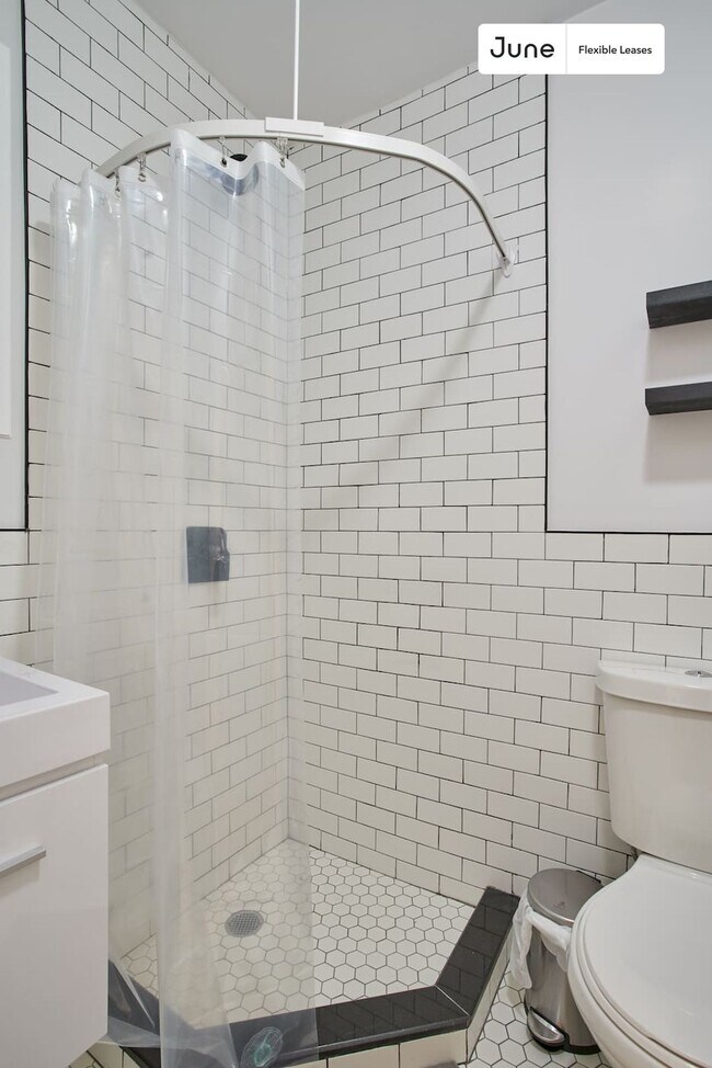 Foto del edificio - Cozy Private ROOM in Bed-Stuy