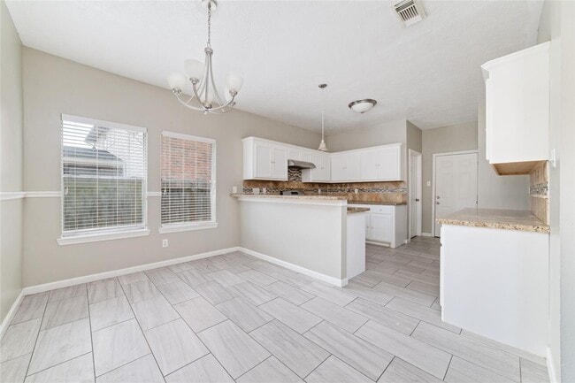 Building Photo - 6315 Laurel Run