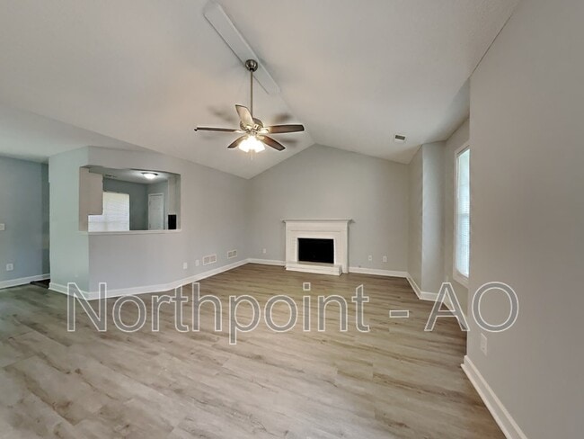 Foto del edificio - 3512 Baroney Ln SW