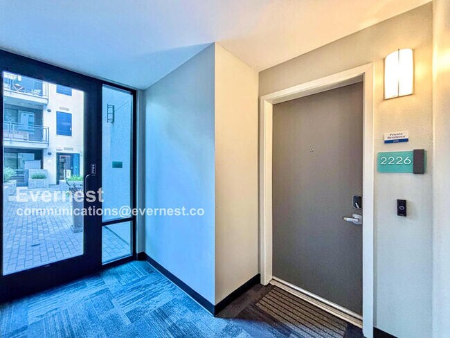 Foto del edificio - 2226 Nolita