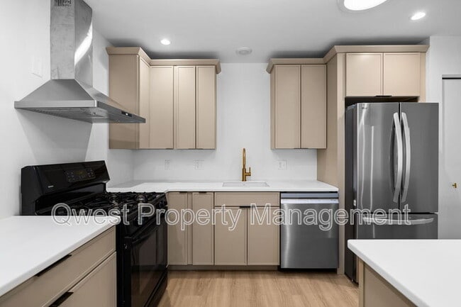 Building Photo - 3477 Blackwood Dr