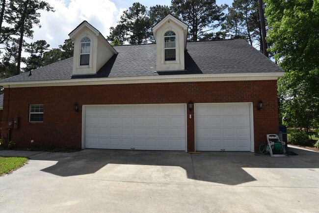 Building Photo - 774 Seascape Rd