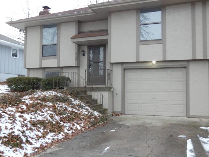 Primary Photo - 8120 N Stoddard Ave