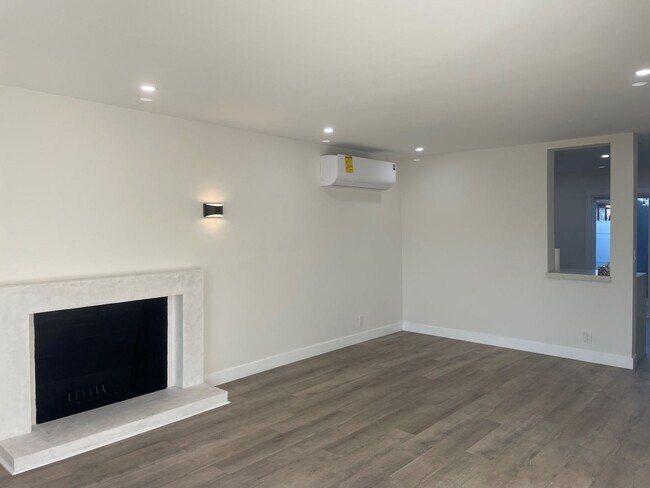 Foto del edificio - Newly renovated 2-bedroom 1.5-bathroom 2 s...