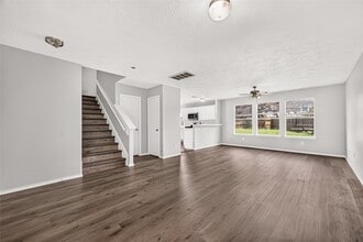 Building Photo - 19451 Nasworthy Dr
