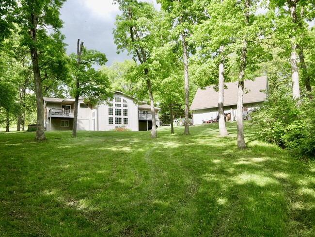 Building Photo - 2911 N Stadium Blvd