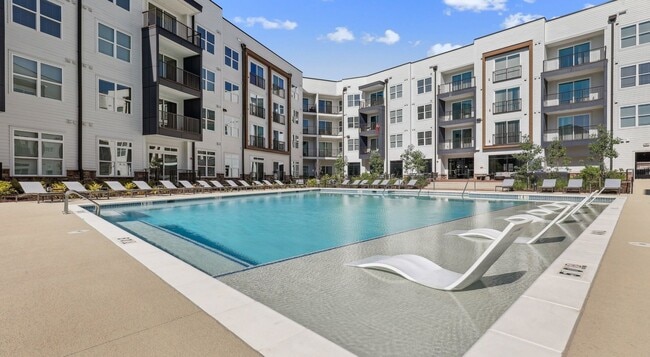 Building Photo - Innsbrook Square