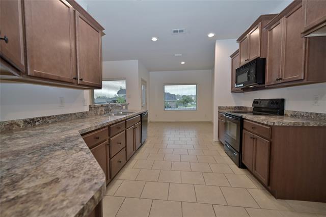 Building Photo - 7041 Seton Hall Dr