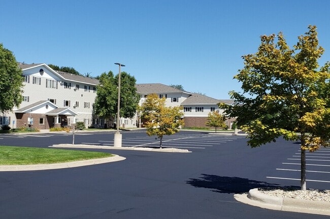 Building Photo - Legacy Park Estates