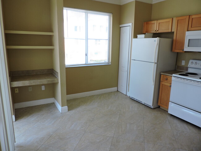 Building Photo - 11037 Legacy Blvd