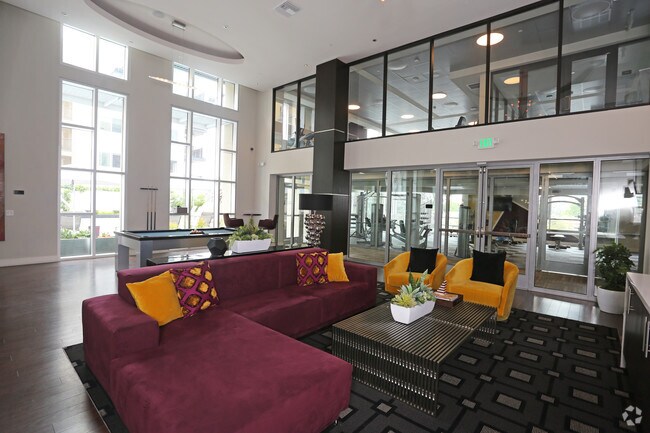 Casa club - Camden Glendale