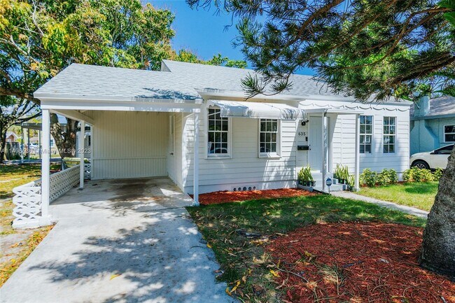 Foto del edificio - 635 37th St