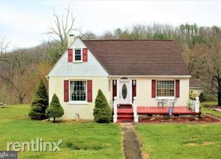 Primary Photo - 2 br, 1 bath House - 1066 Braddock Rd