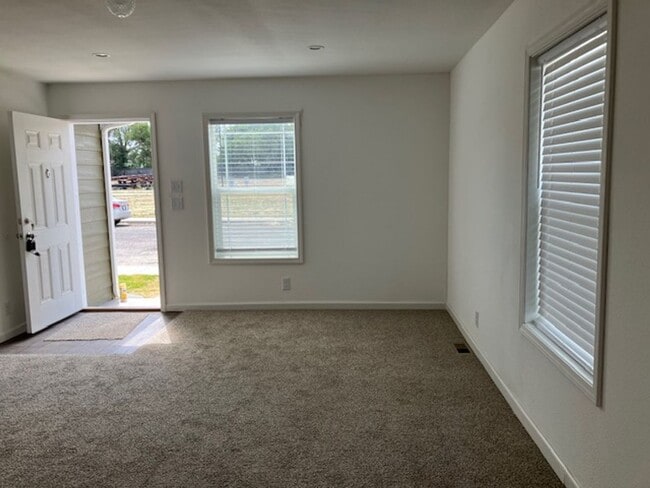 Building Photo - Rent to Own This Beautiful 2024 New Build
