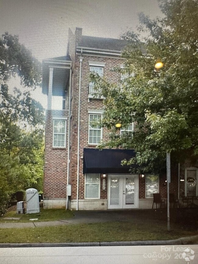 Building Photo - 8750 Arbor Creek Dr