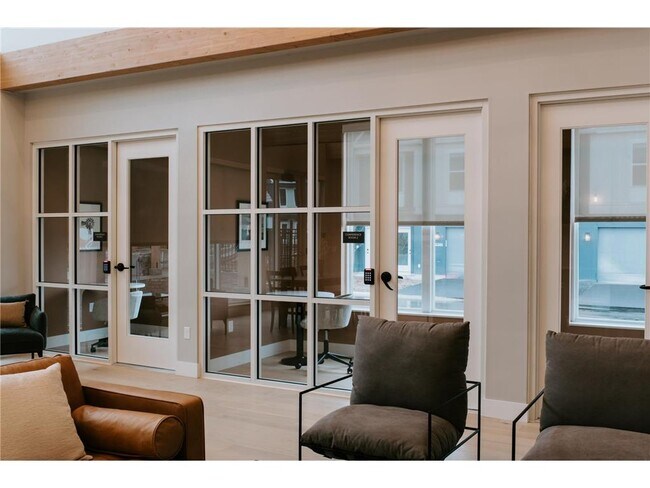 Foto del edificio - 15397 104th Pl N