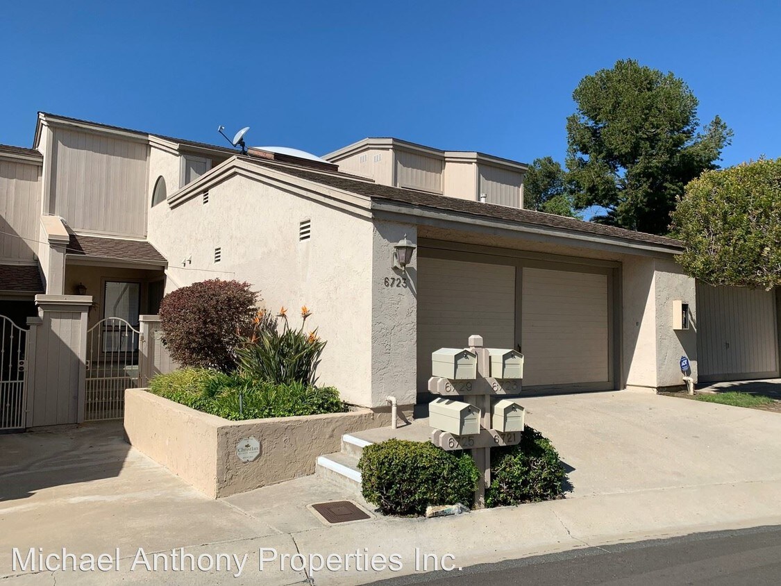 Foto principal - 6723 Fashion Hills Blvd