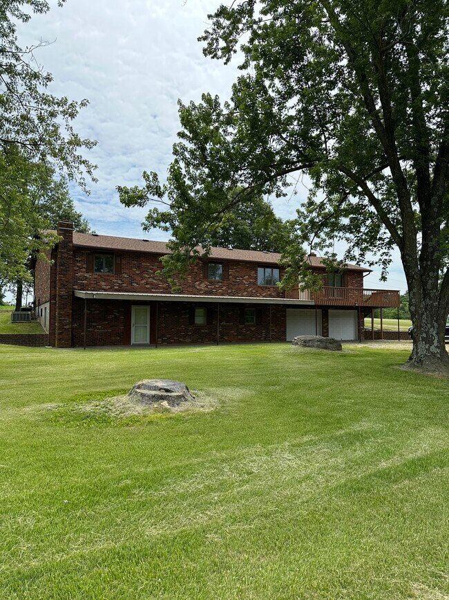 4903 Old Cape Rd E, Jackson, MO 63755 House Rental in Jackson, MO