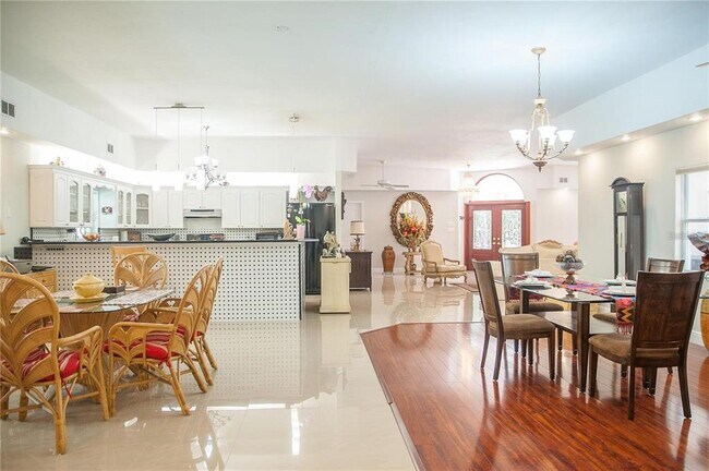 Foto del edificio - 2810 61st St