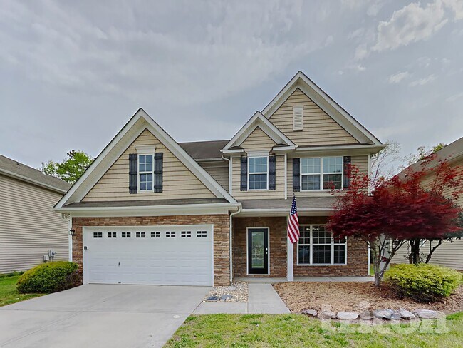 Building Photo - 1413 Eastway Dr