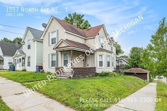 Building Photo - 1557 North Ave NE