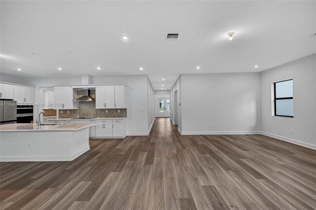Foto del edificio - 2722 NW 87th Ter