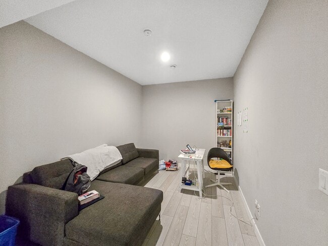 Building Photo - 317 Carringvue Pl NW