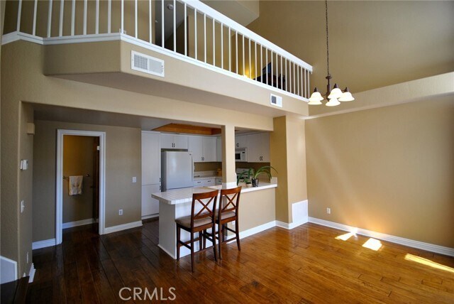 Foto del edificio - 29 Nightingale Dr
