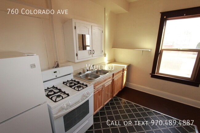 Building Photo - 760 Colorado Ave